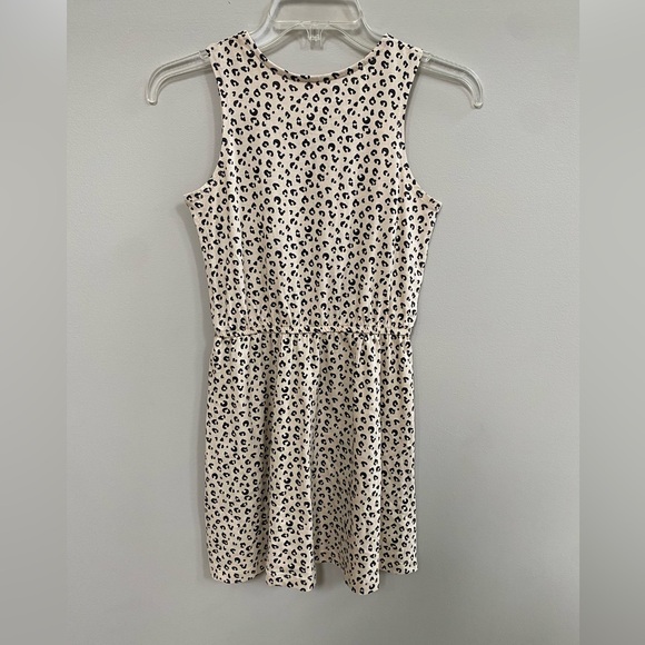 🔴 3/$10 - Kids H&M Cheetah Print Dress - Picture 4 of 7